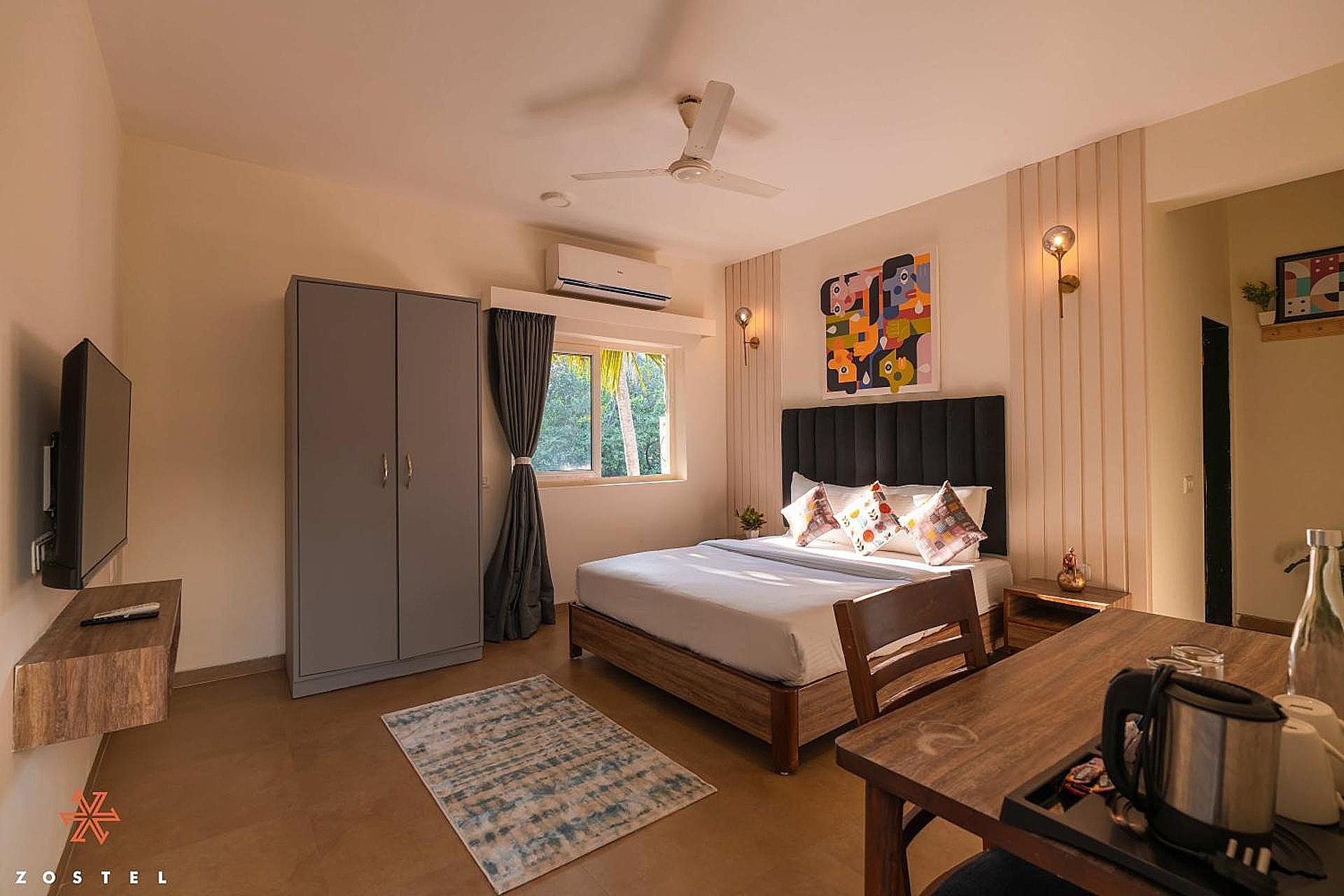 Zostel Goa (Anjuna) Deluxe Double Room 2