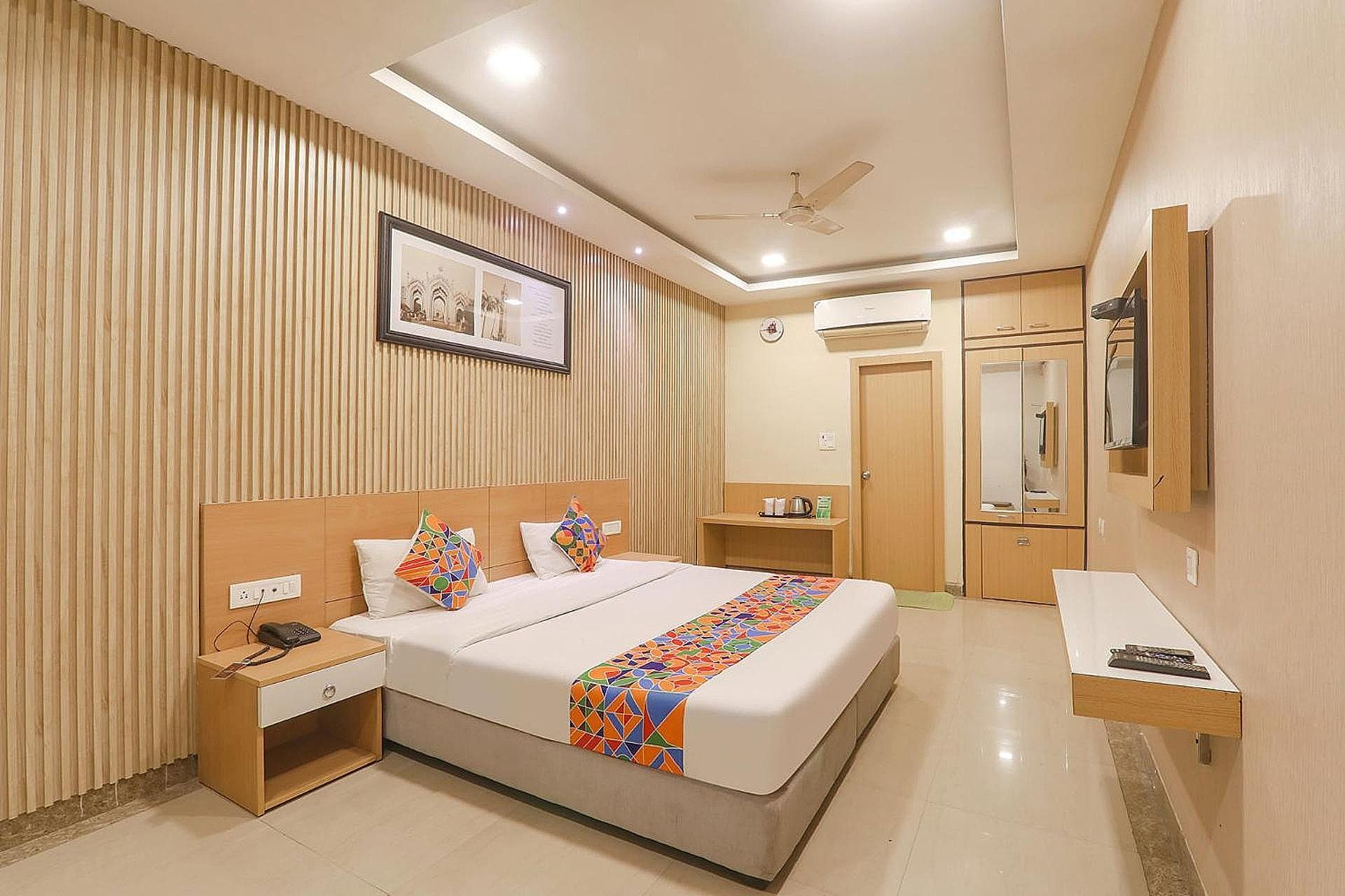 FabHotel Raghubar Kripa Deluxe Room 2