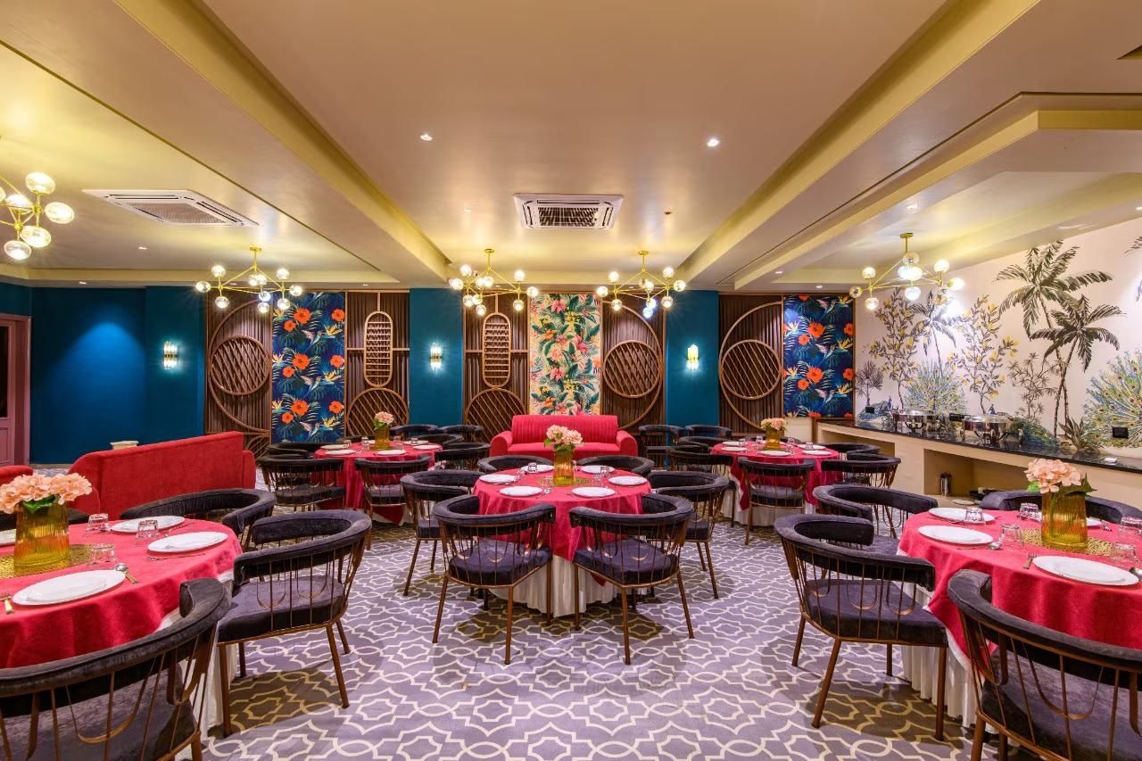 Food & Dining