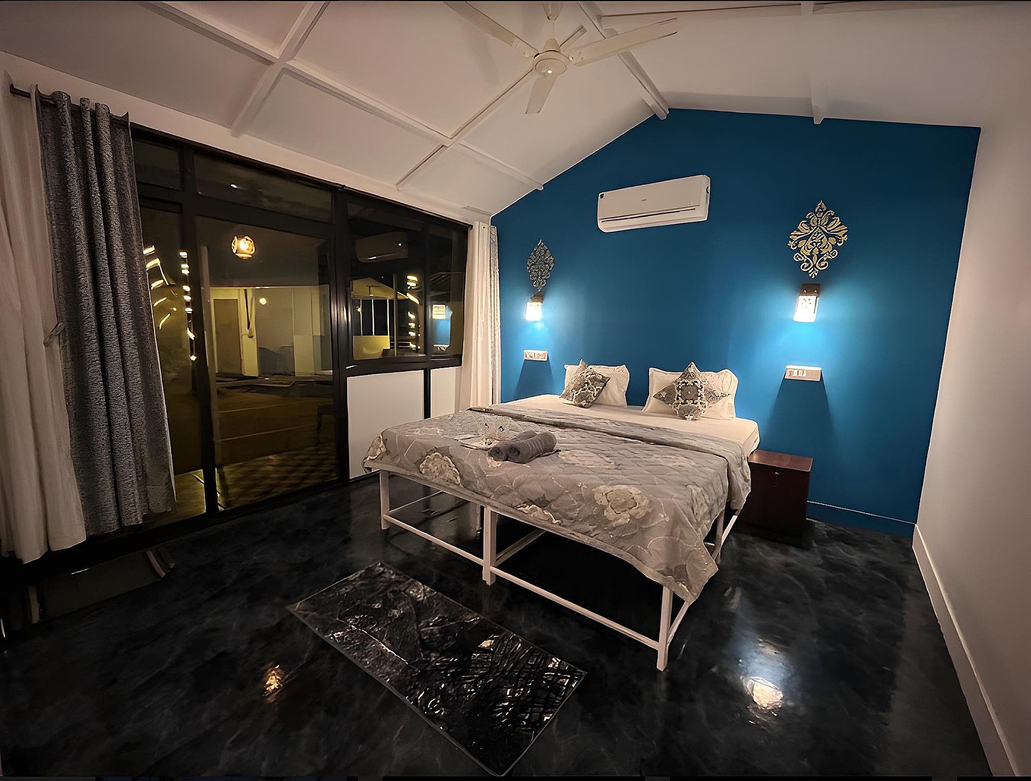 Garden View Room with Balcony