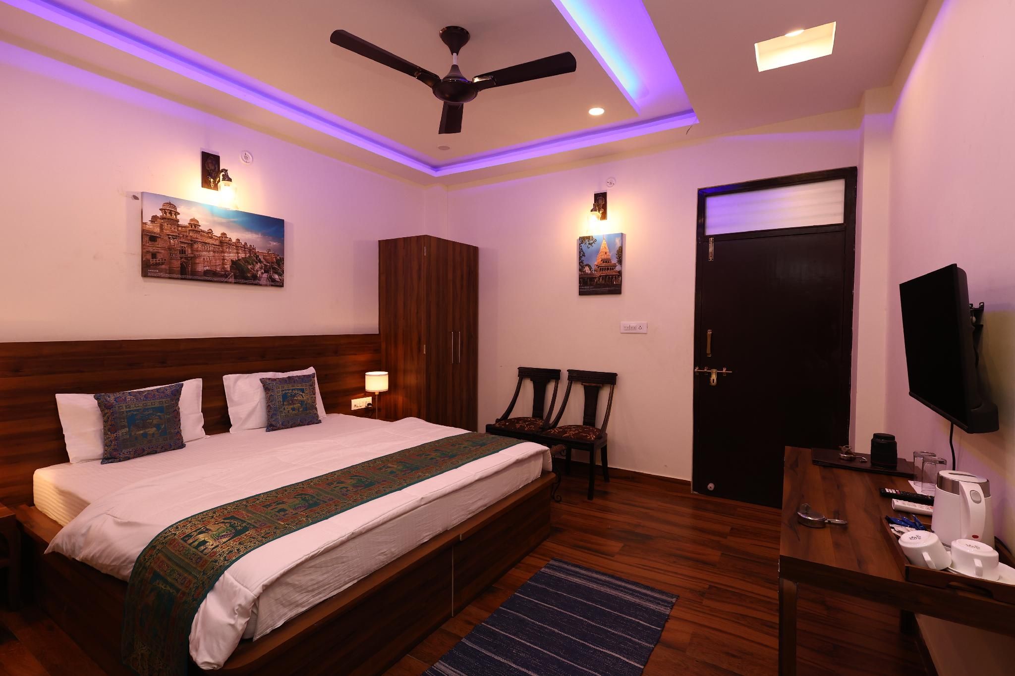 Shivalayaa - The Divine Abode Deluxe Double Room with Private Bathroom