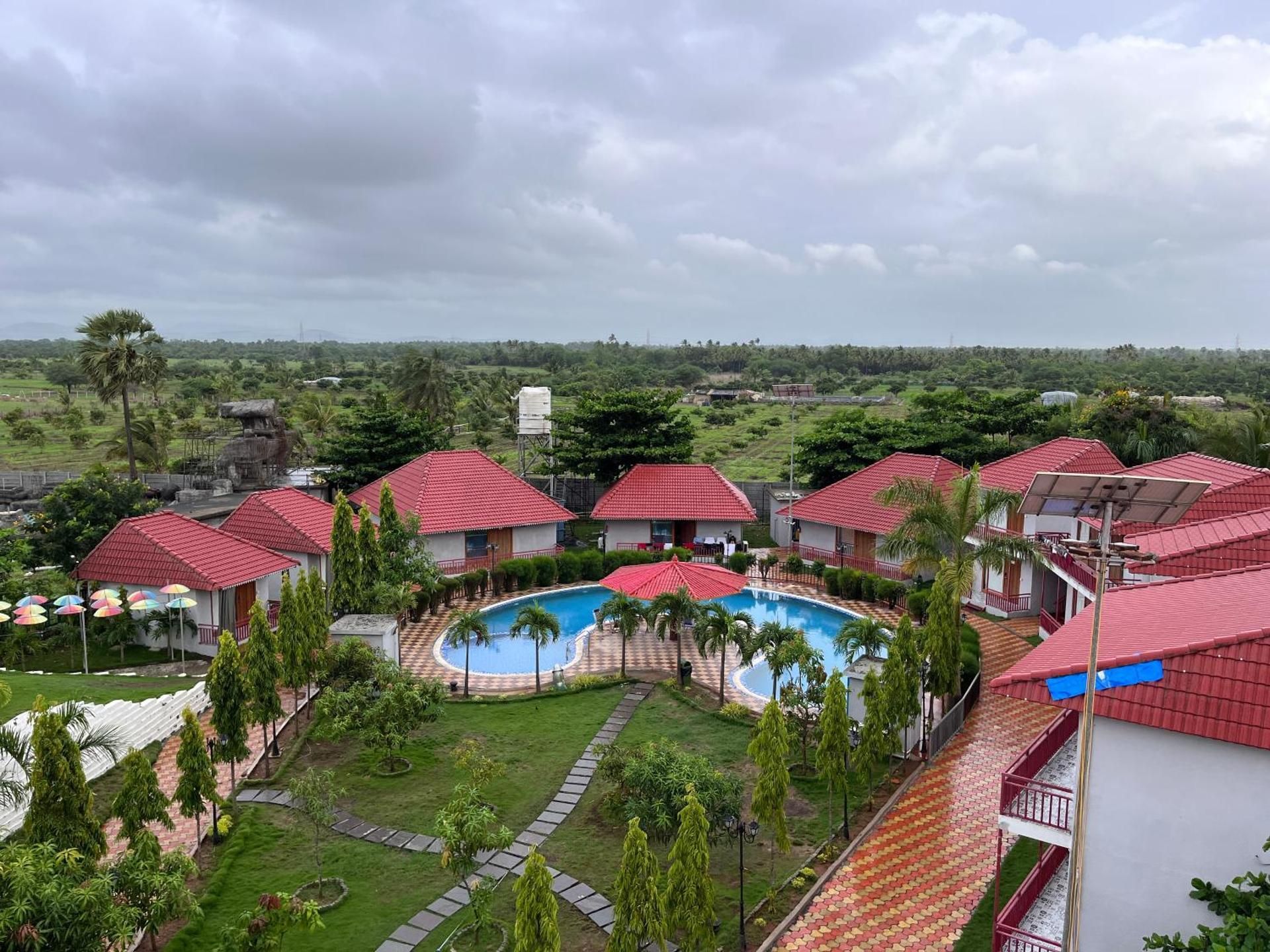 DAN Resorts & Weddings