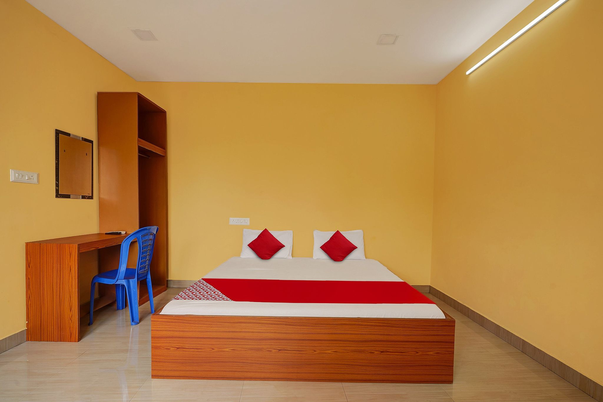 Hotel O Palm inn AC tourist home Classic 13