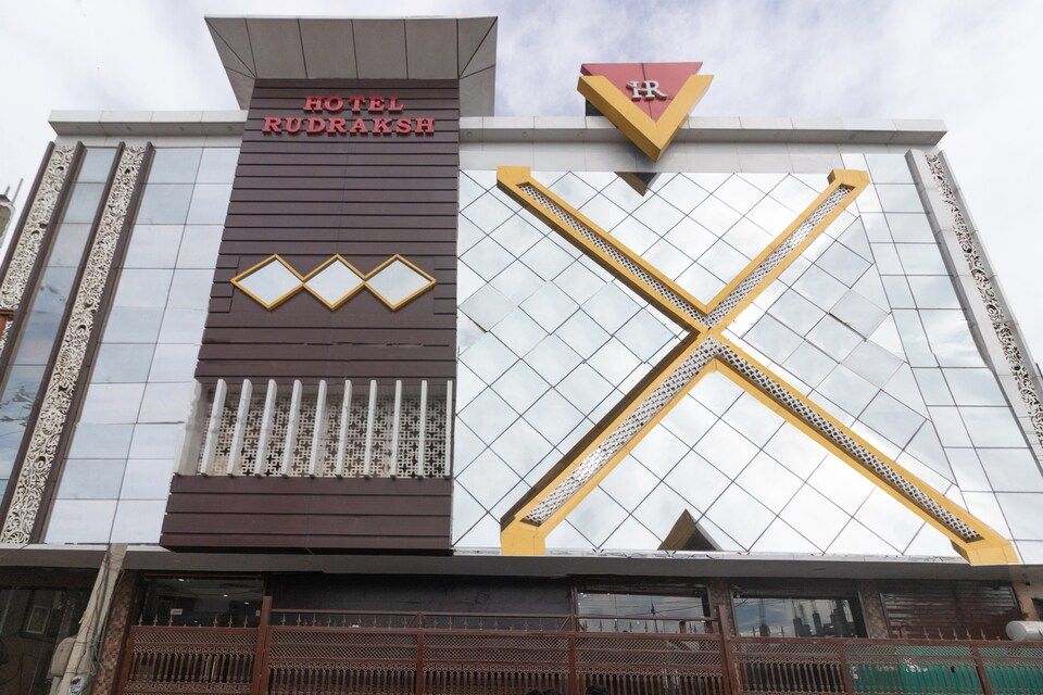Hotel  Rudraksh 