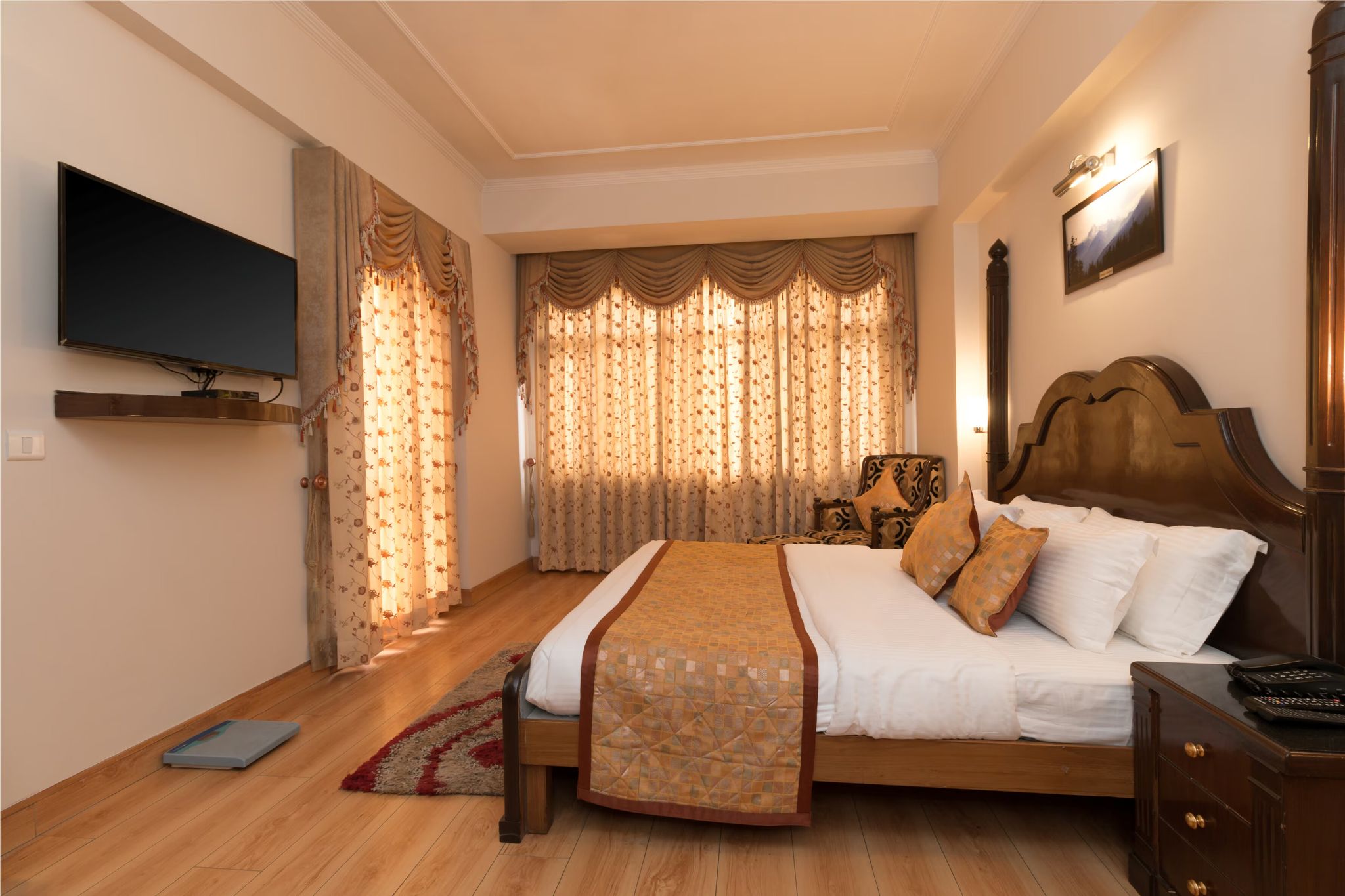 Hotel Pacific Executive Room