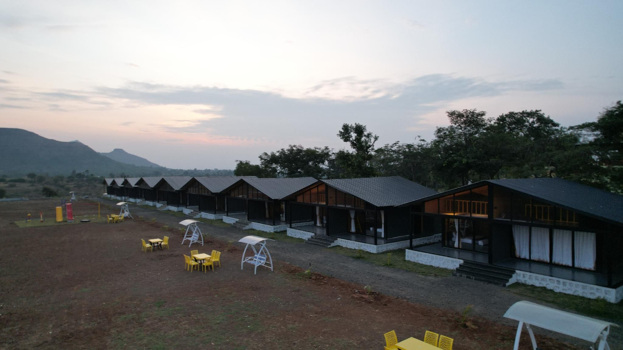 Shreephal Luxurious Resort 
