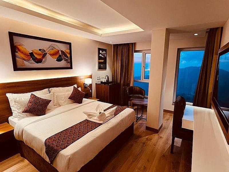 Executive Room with Balcony