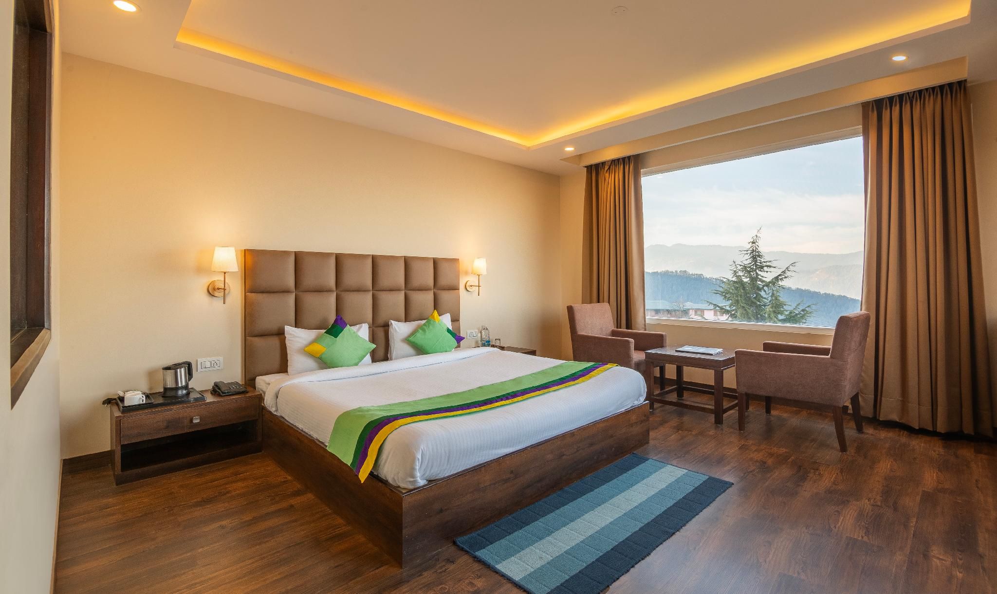 Economy Room