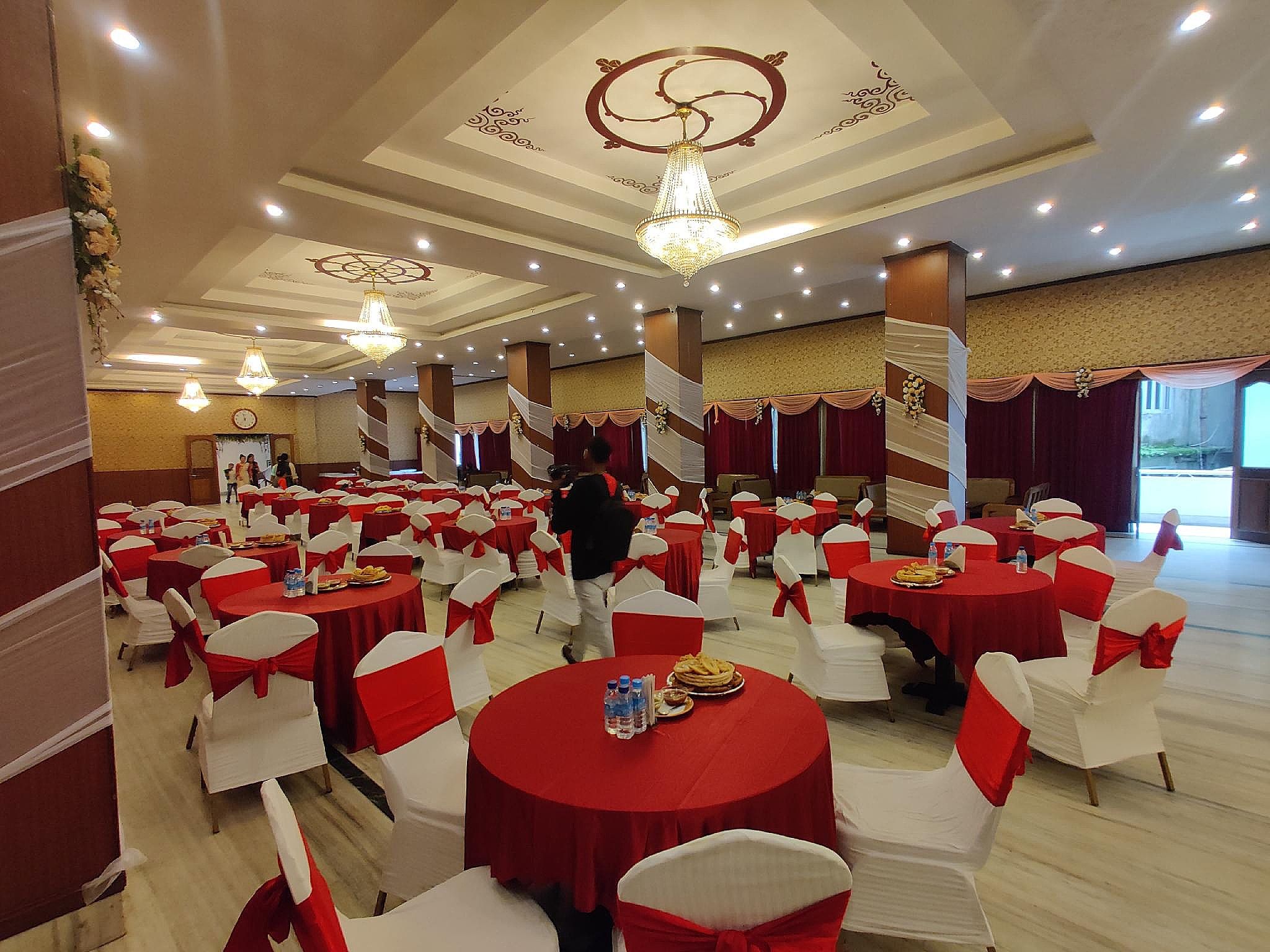 Banquet hall