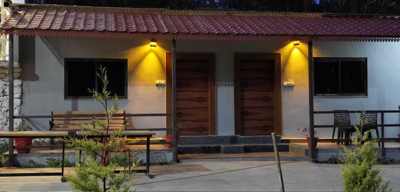 Palm valley farmhouse 