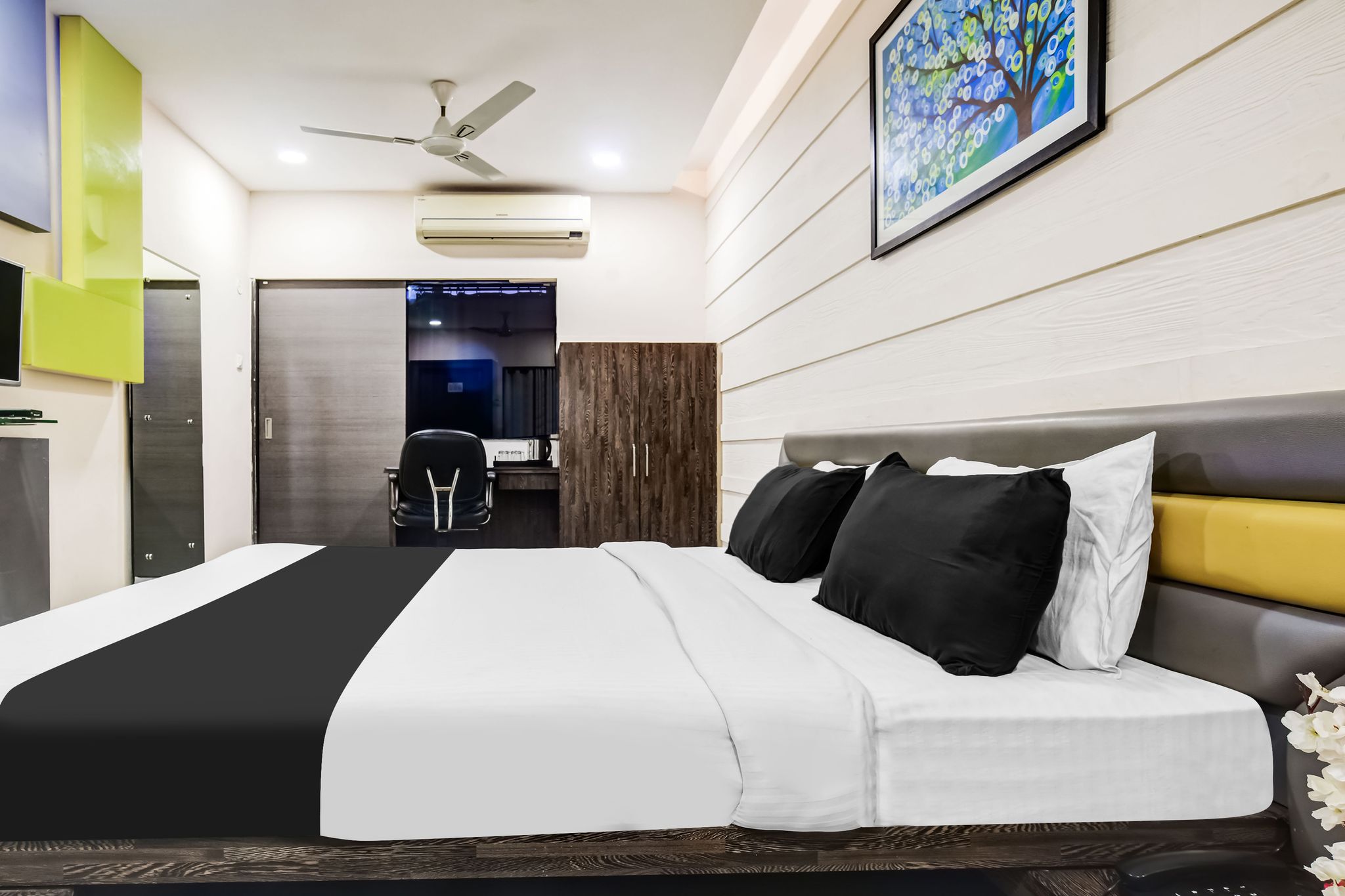 Townhouse Dewas City Formerly Utsav Classic 8