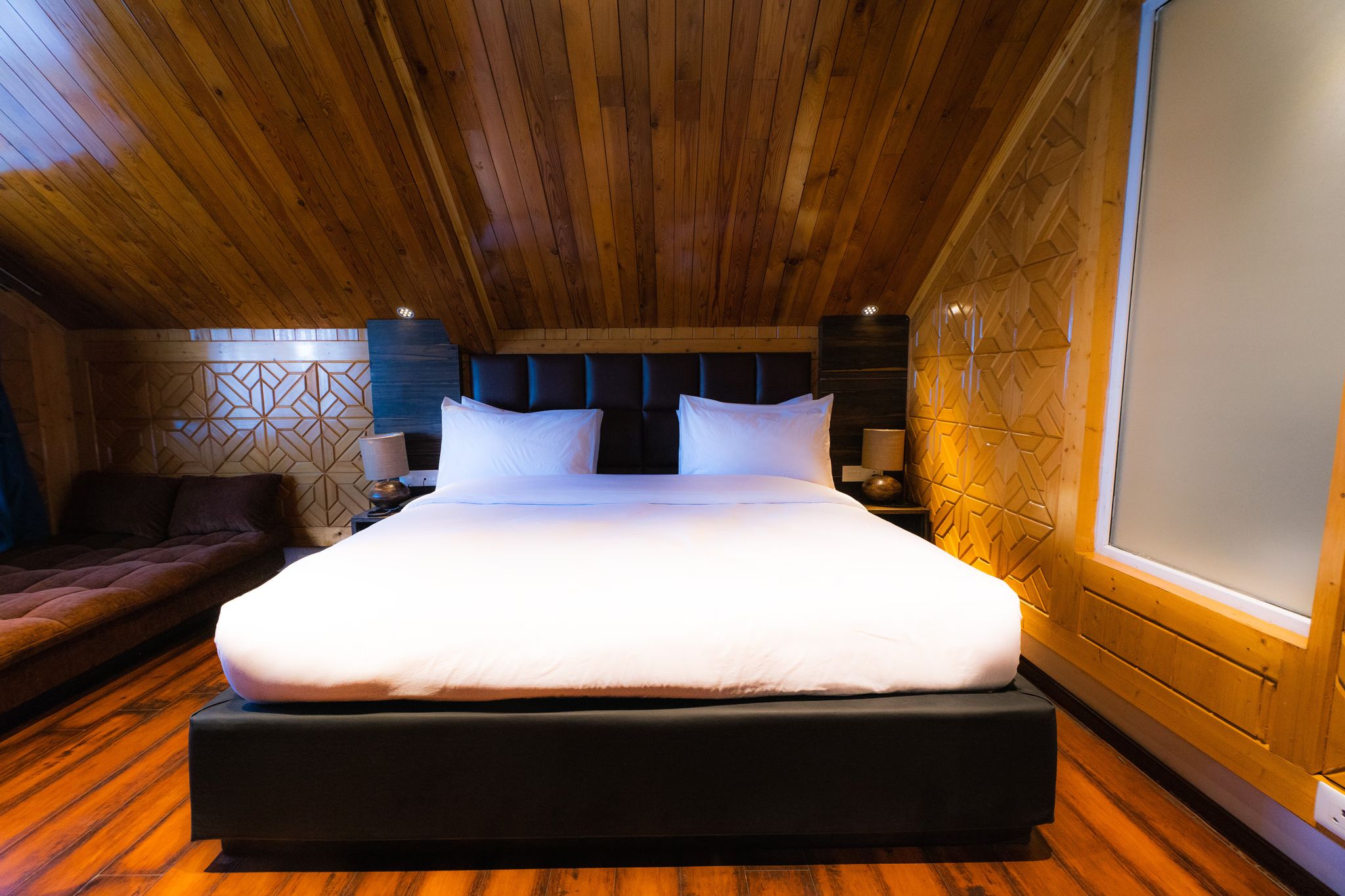 Hotel Lupin Gulmarg Family Room 4