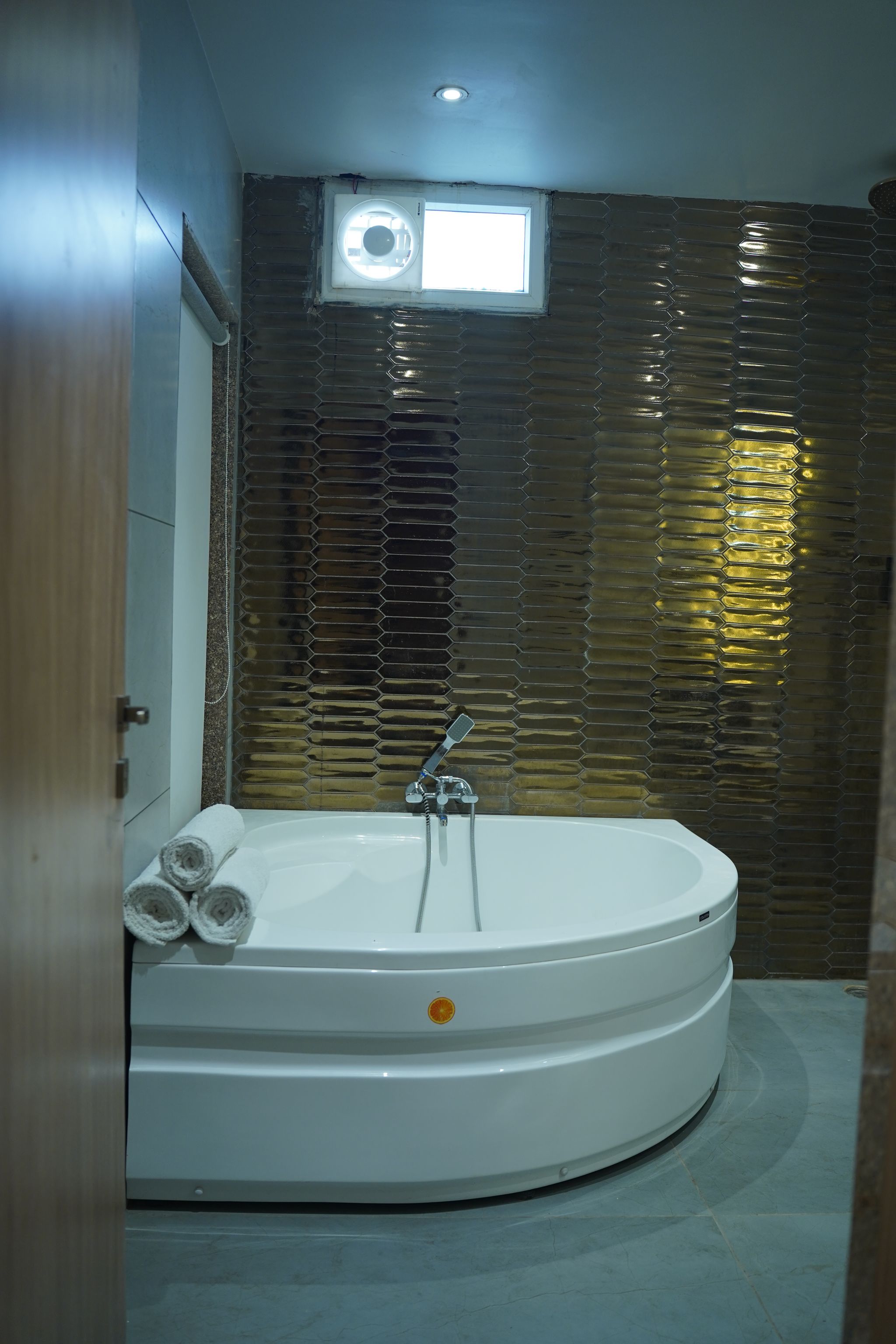 Ace Honeymoon Suite
