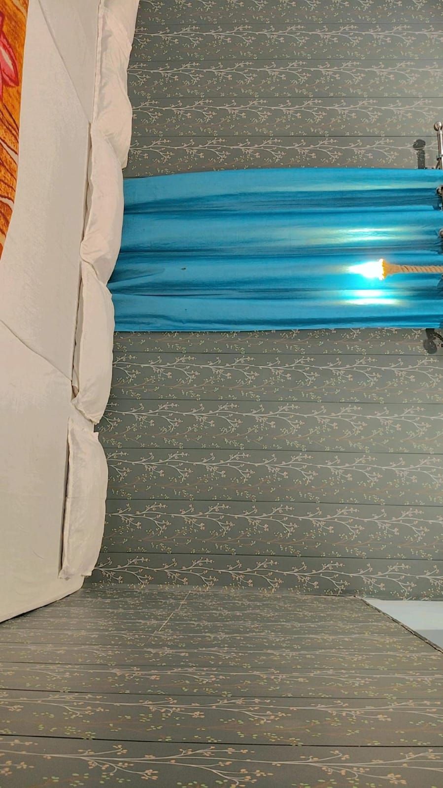  Double Room-5 Double Beds(AC)