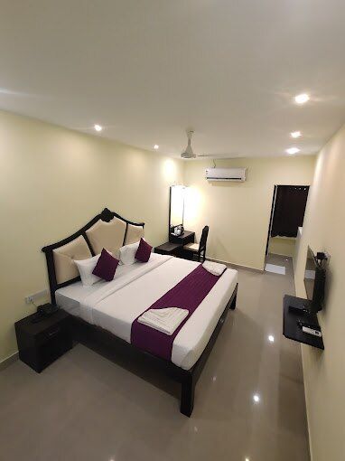 Flash Deal Deluxe AC Room