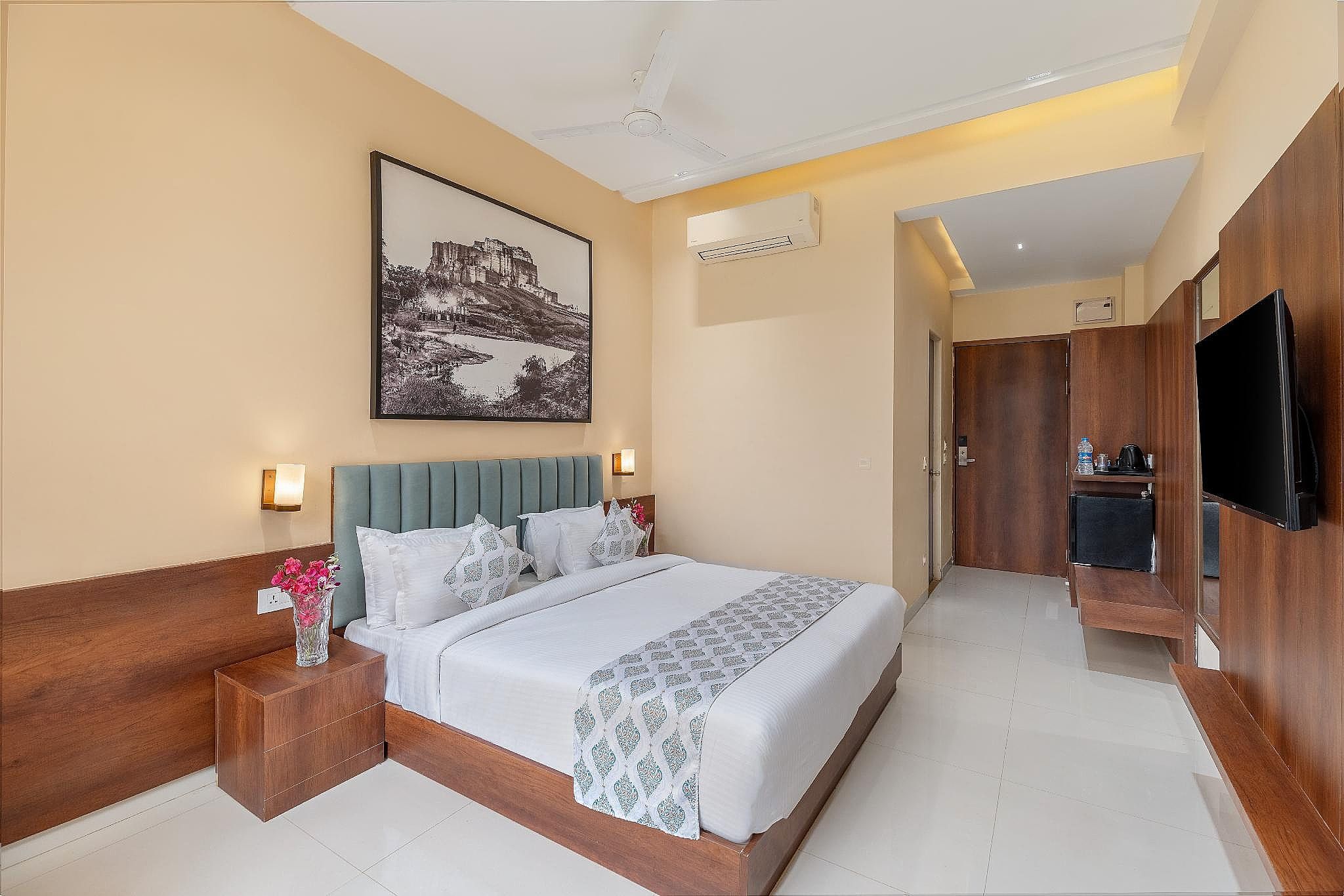 Deluxe Suite