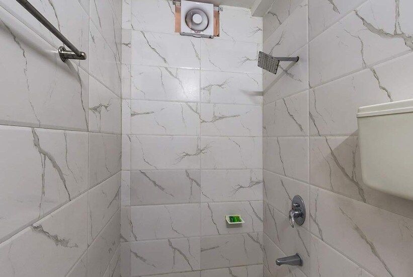 Hotel Sky, Dwarka Deluxe Double Room 6