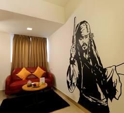 DeluxZ+ Room