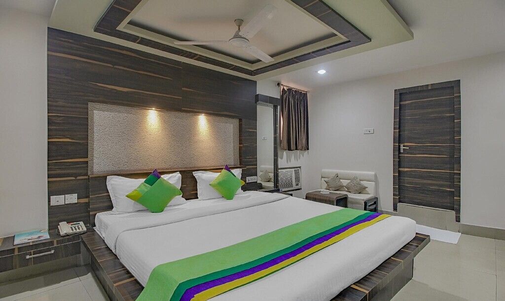 image_4289448_fb84045e-43ed-4eae-a834-7acadb08eae6