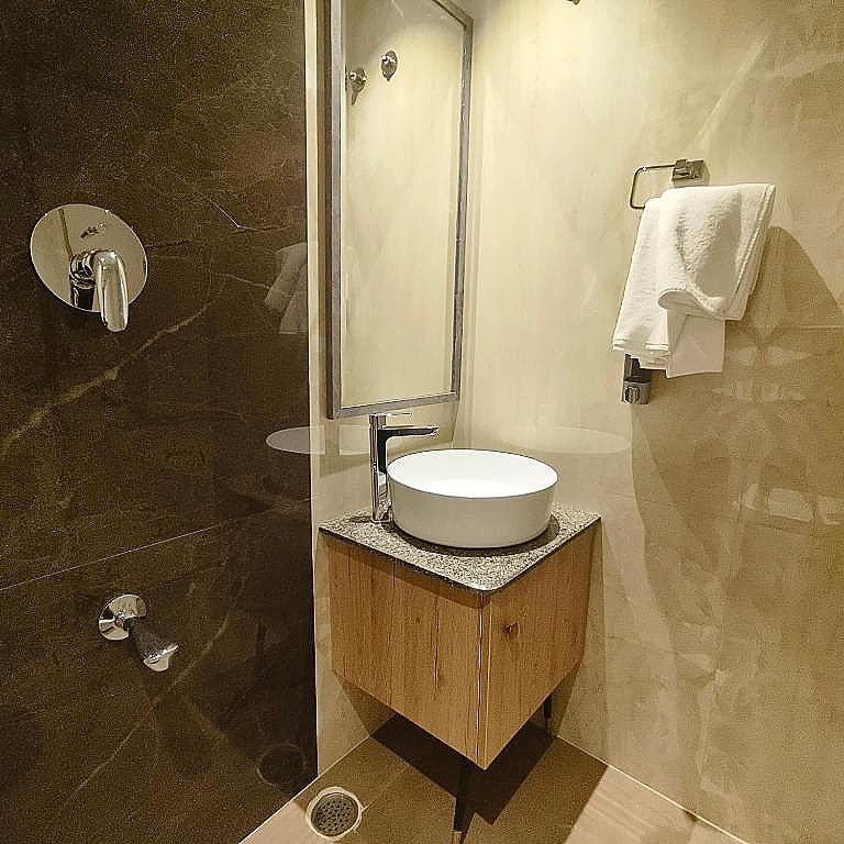 Zipp Hotel Le Opera Standard Double Room 3