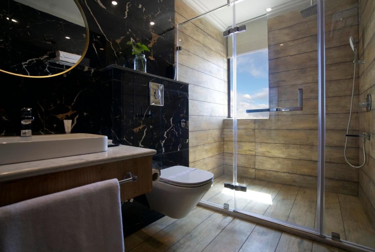 SHING NANG JUNIOR SUITE