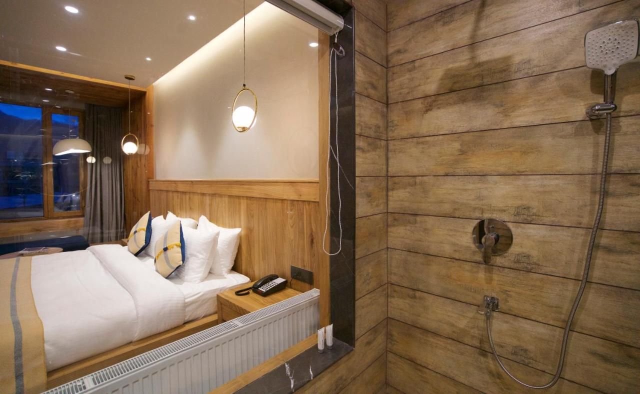 SHING NANG JUNIOR SUITE