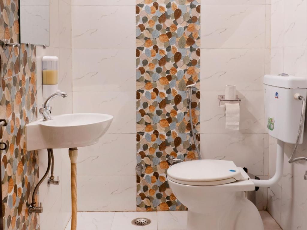 The Hosteller Udaipur Standard Double Room 3