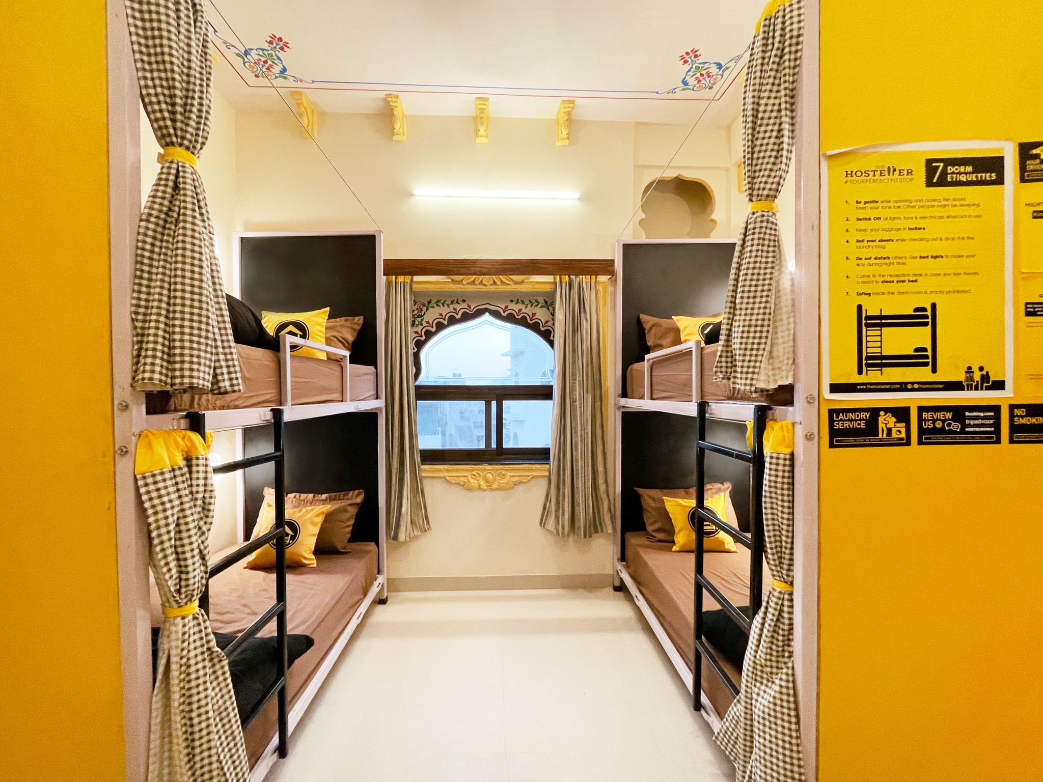 Bed in 6 Bed Mixed Dormitory