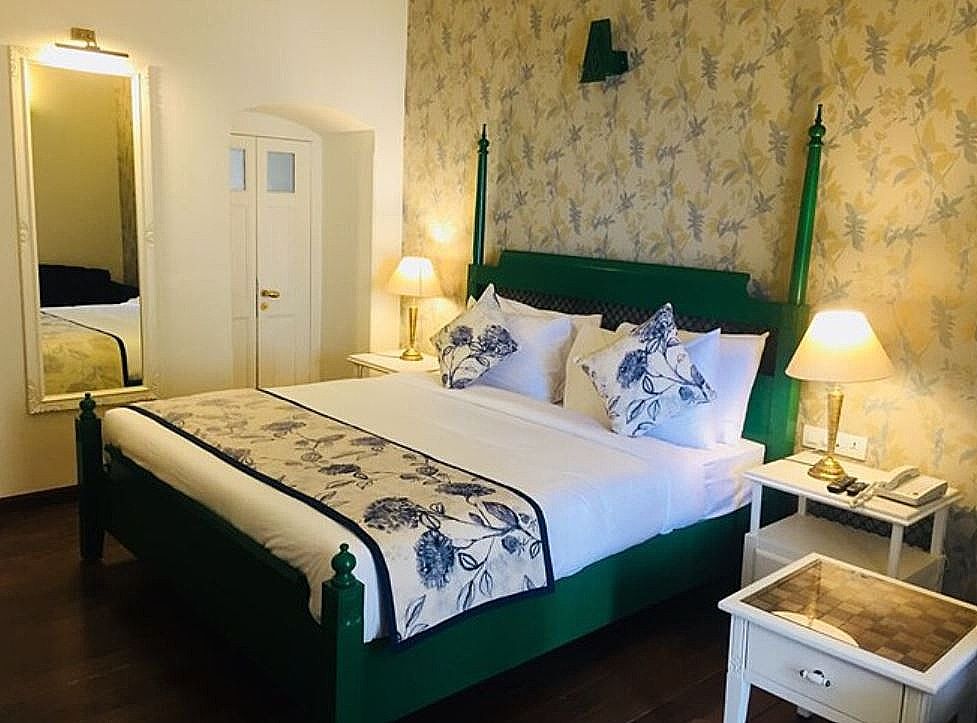 Hotel Pine Retreat Mall Road Deluxe (Non View ) 2