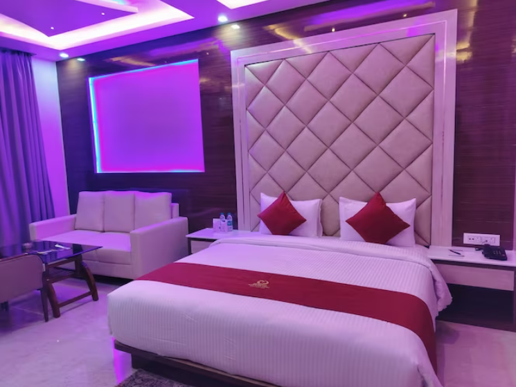 HONEYMOON COTTAGE
