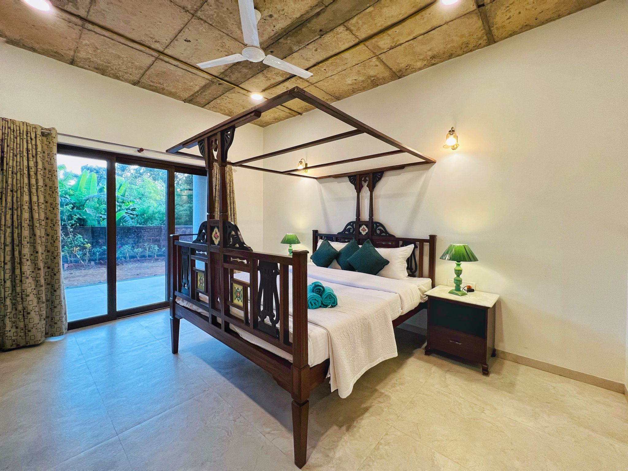 4 BHK Private Bungalow