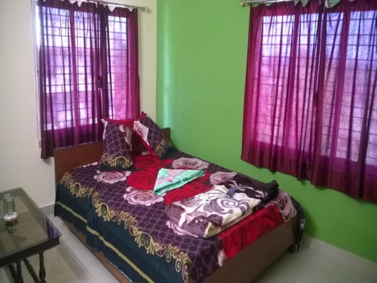 Hotel Cosy Inn Non-AC Deluxe Ground Floor 2