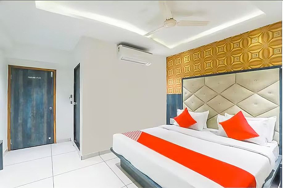 Hotel Pinnacle Villa Executive Room 3