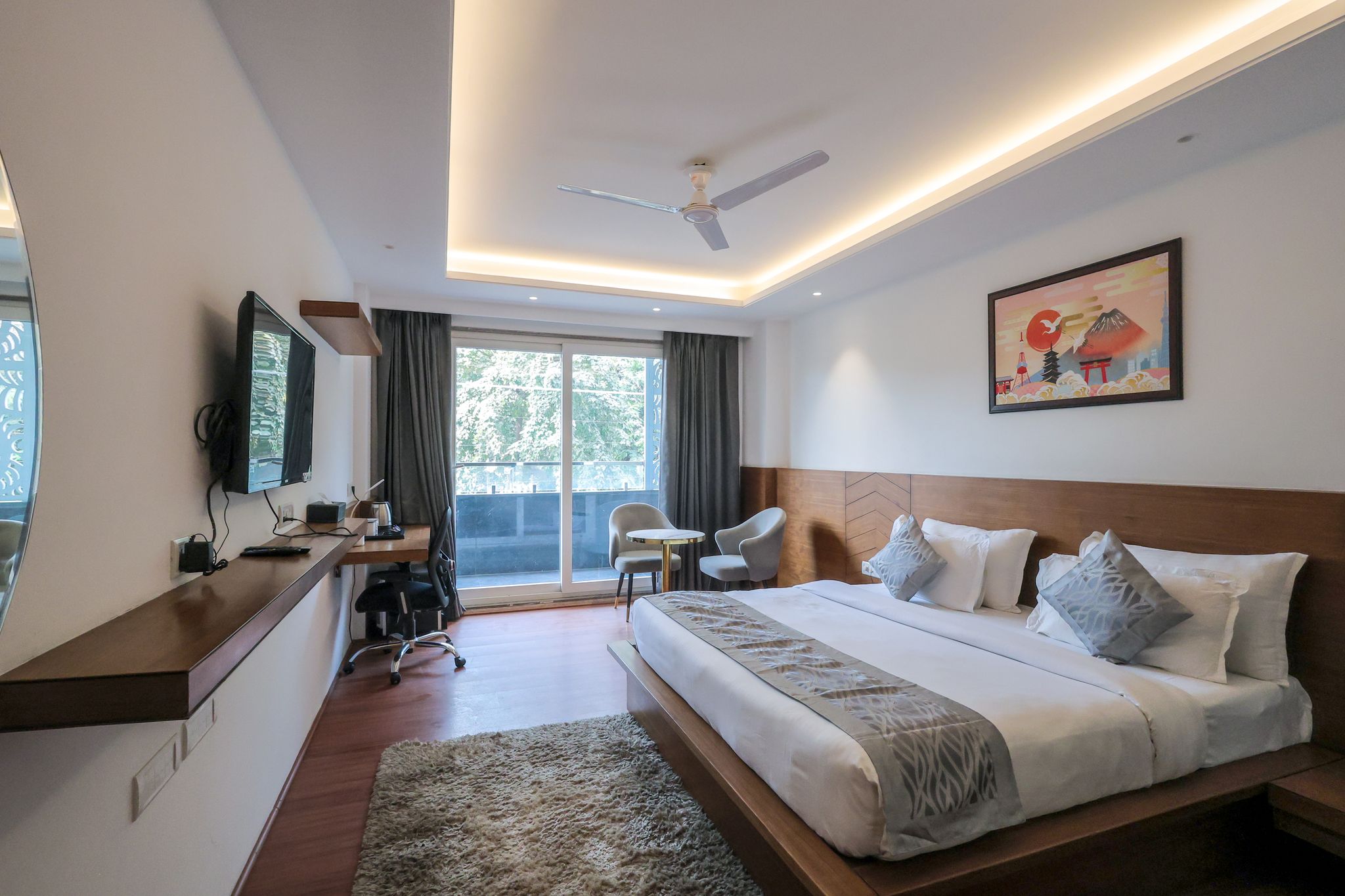 Super Deluxe King with Balcony