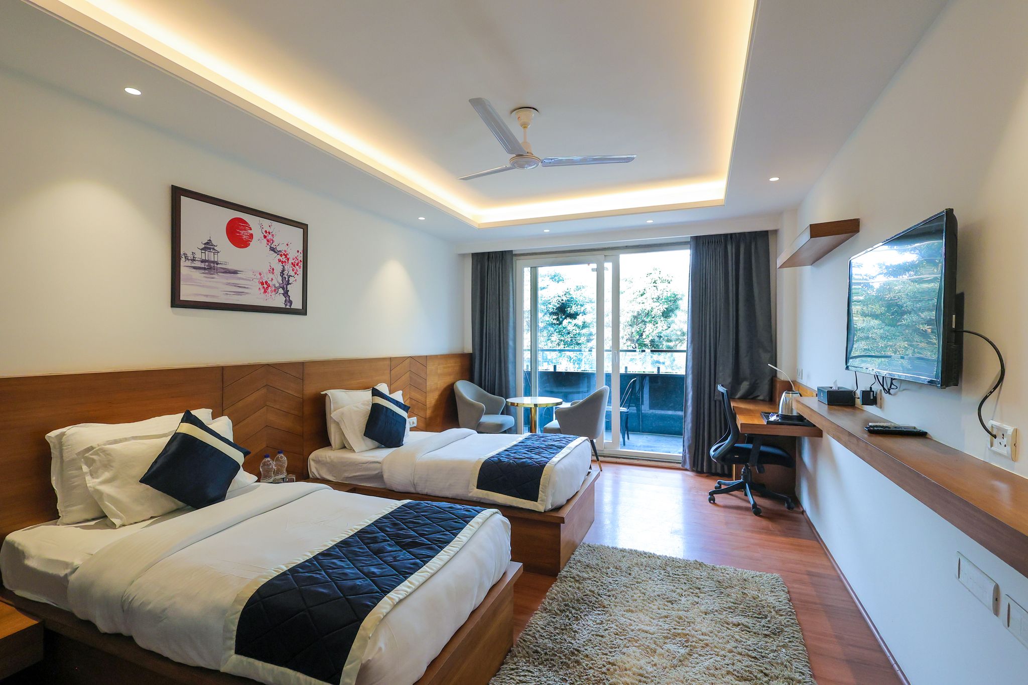 Super Deluxe Twin with Balcony
