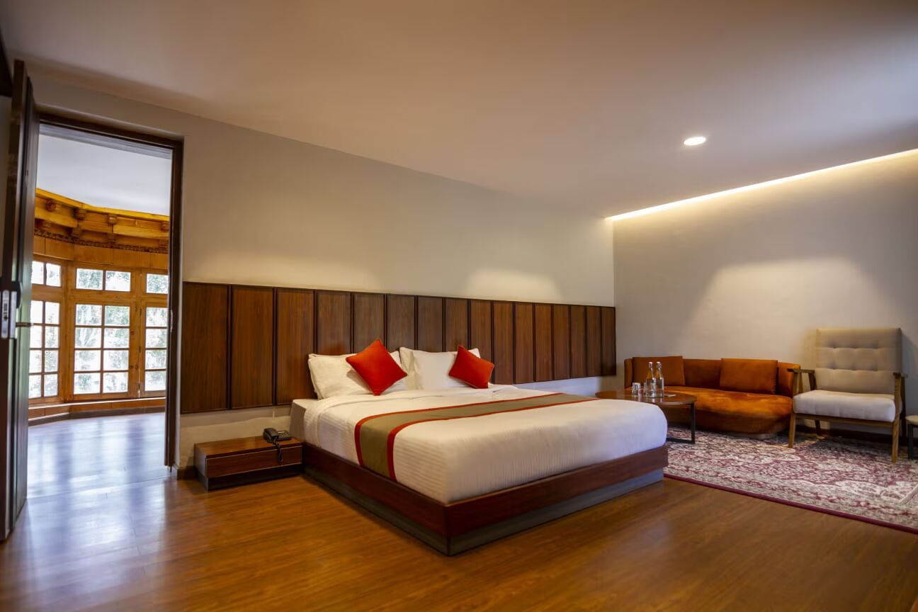 The Kaal Executive room with balcony 7