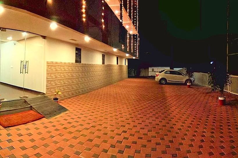 image_4289598_bee10dfc-19ea-495d-bb97-01f8eee2e6d2_proc