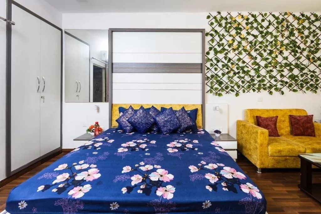 Richa's Home 1bhk Family Apartment 6