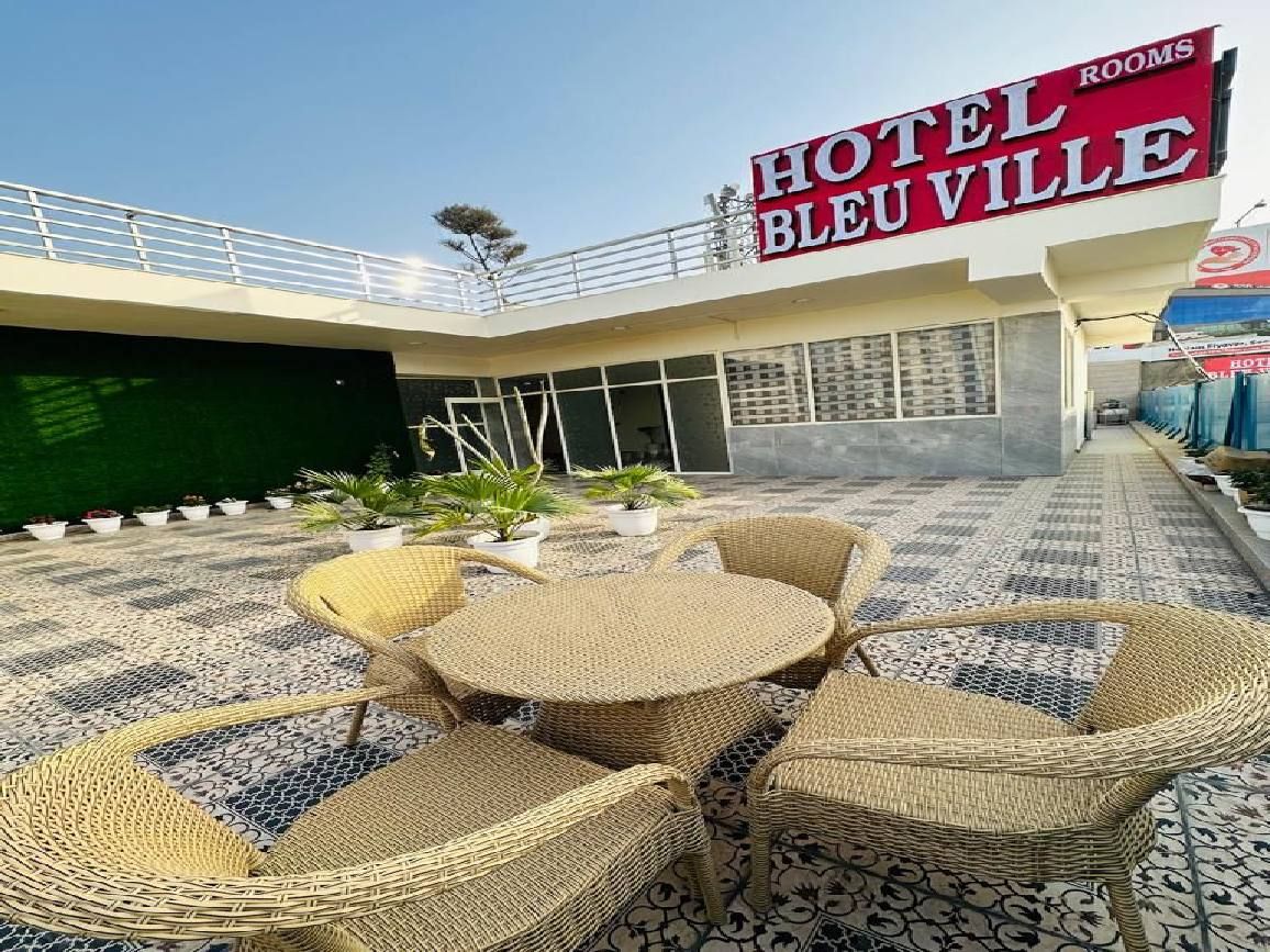 Hotel Exterior