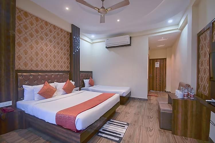 Rupasi Rupnarayan Kuthi Super Deluxe (Triple Bed Room) 3