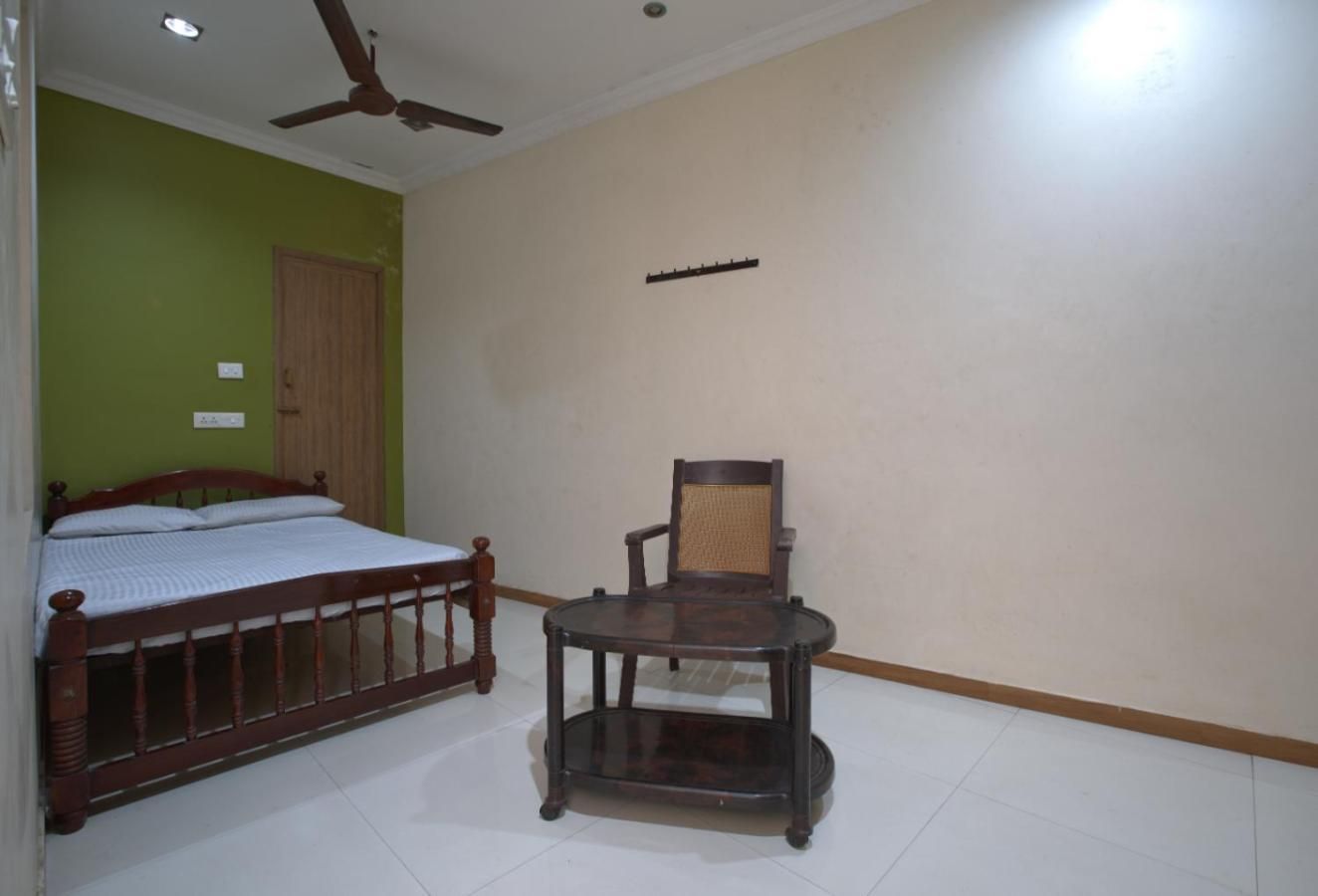  JAYA BHARATHI LODGE Non AC Single 4