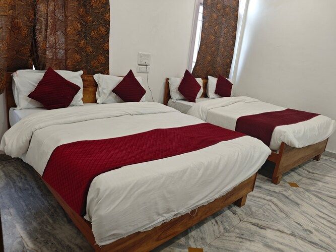 Family 4 Bed AC Room