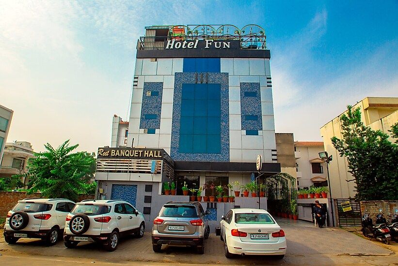 Hotel Exterior