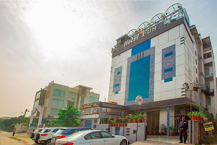 Hotel Exterior