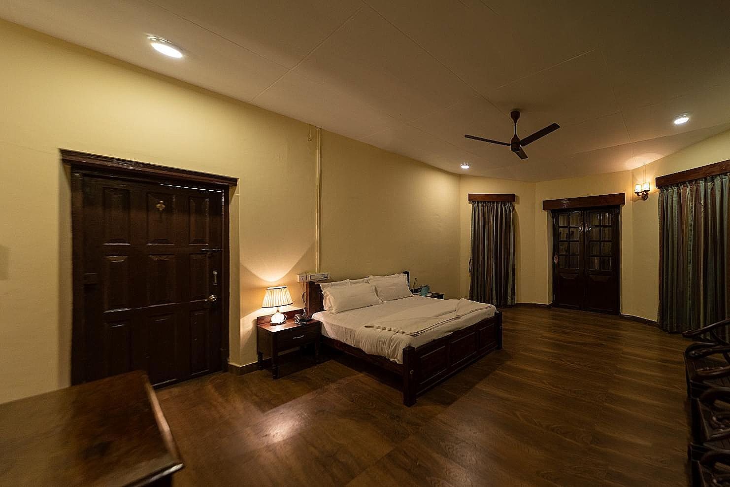 Deluxe - Garden View