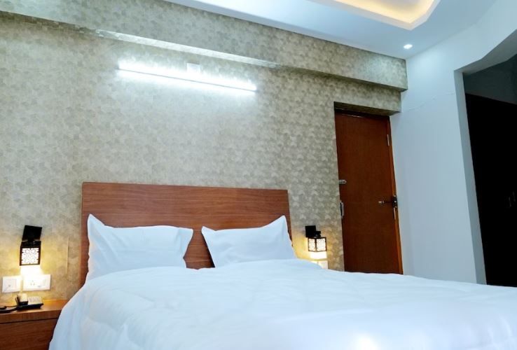 Dwaraka Residency Standard room 5