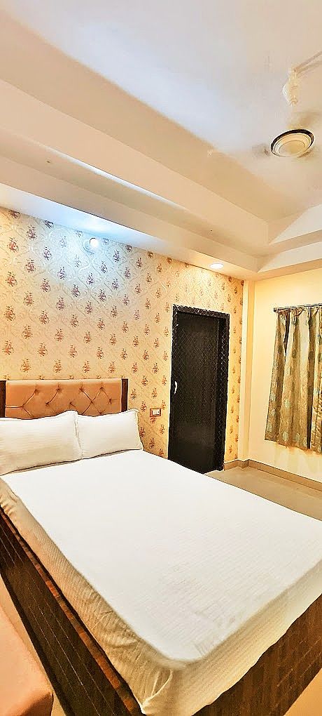Non Deluxe Room