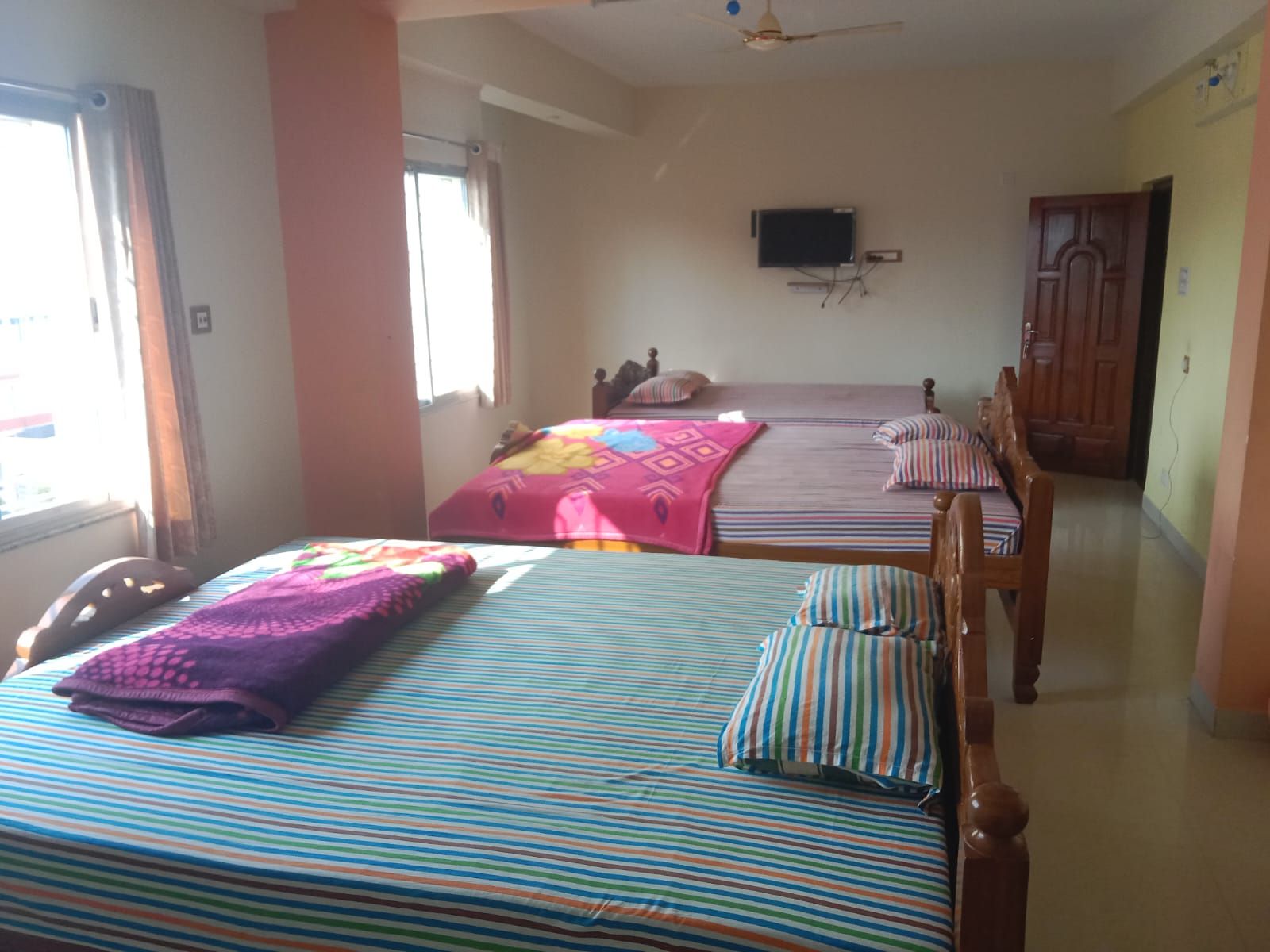 Deluxe Four Bed Room AC