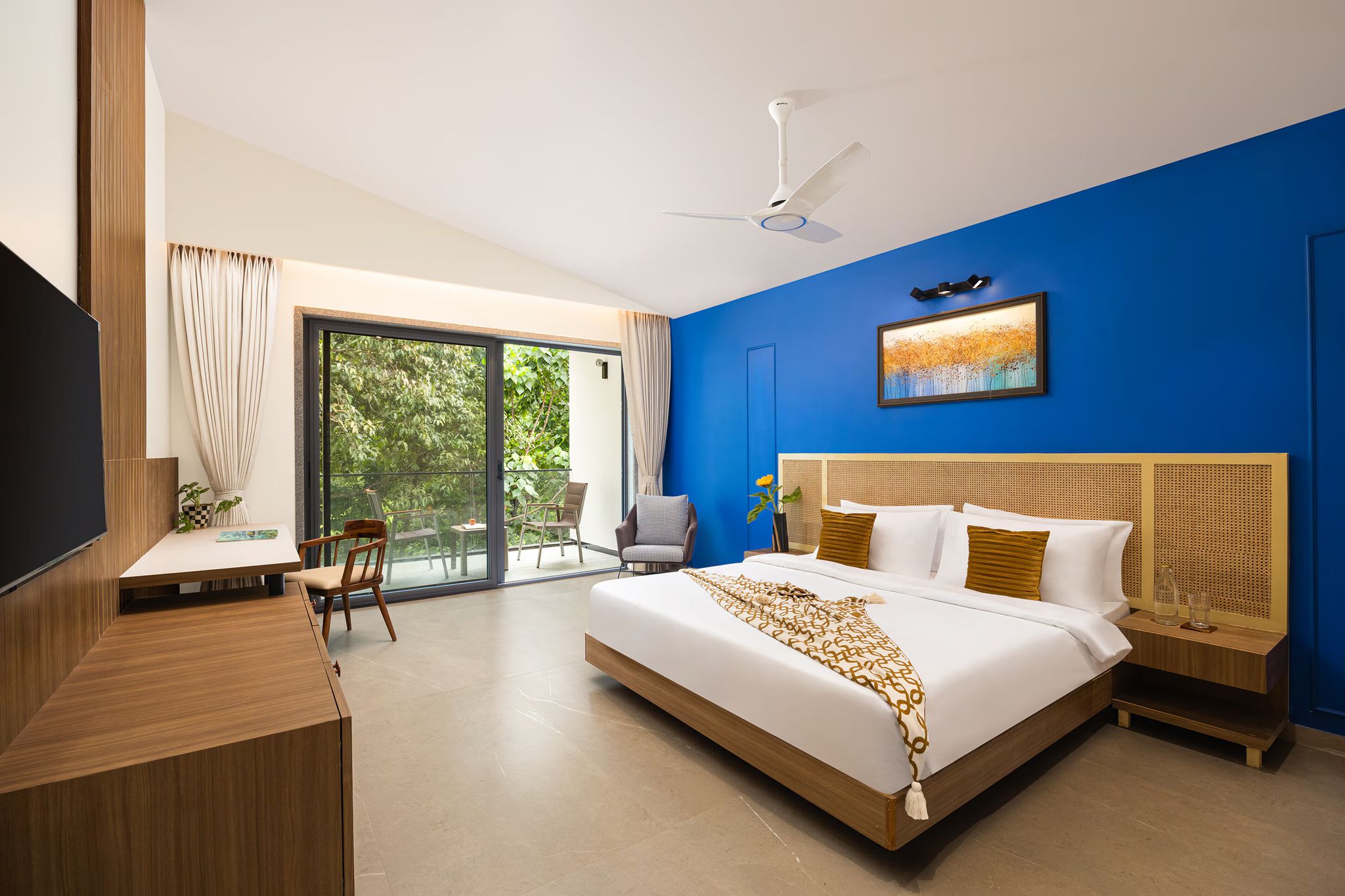 Cloud7 Waves Luxury 4 BHK Villa by Elivaas Cloud 7 Waves - Lux. 4BHK Villa with Private Swimming Pool 5