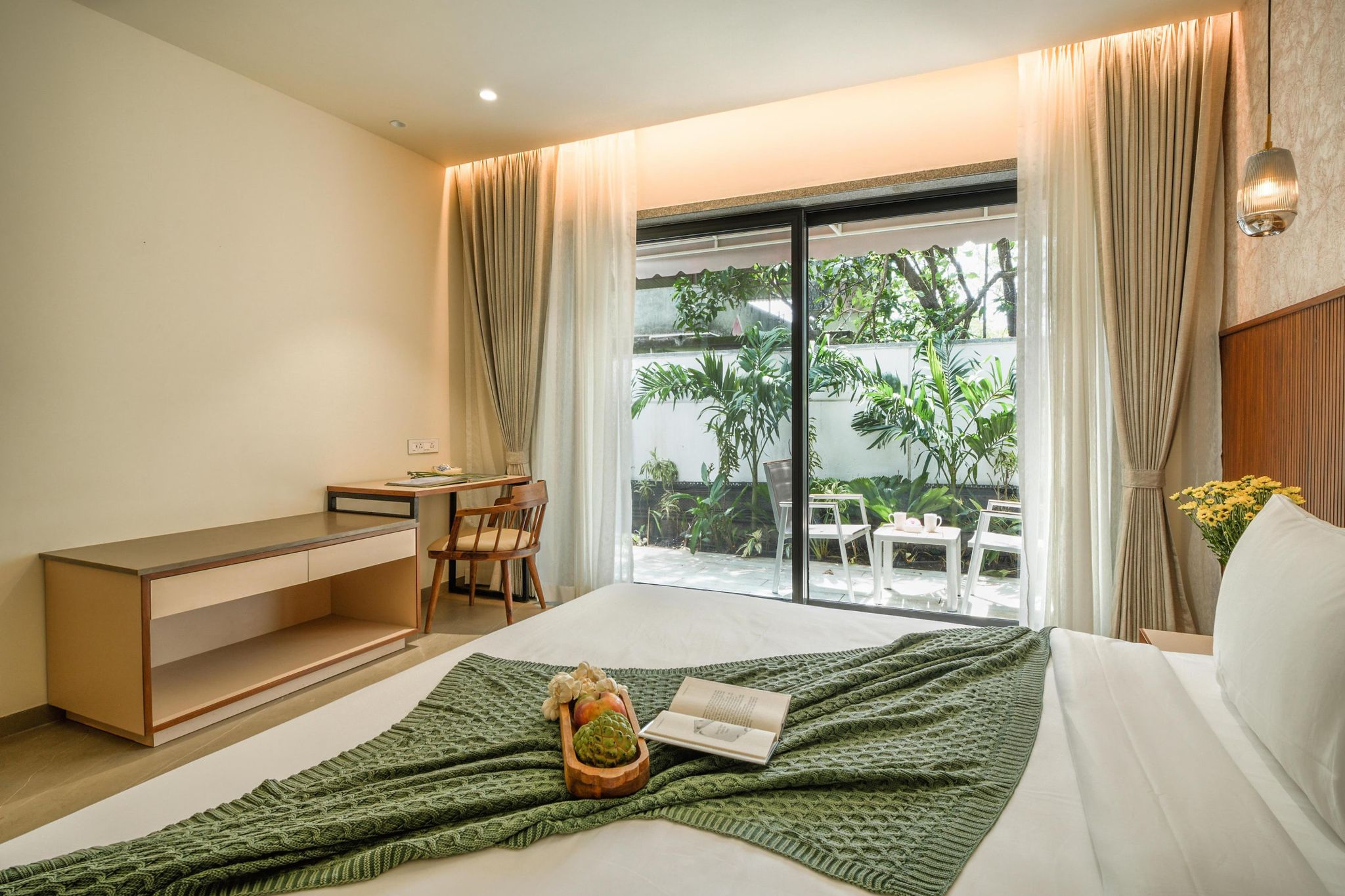 Cloud7 Waves Luxury 4 BHK Villa by Elivaas Cloud 7 Waves - Lux. 4BHK Villa with Private Swimming Pool 27